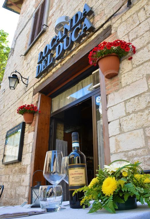גוביו Locanda Del Duca מראה חיצוני תמונה