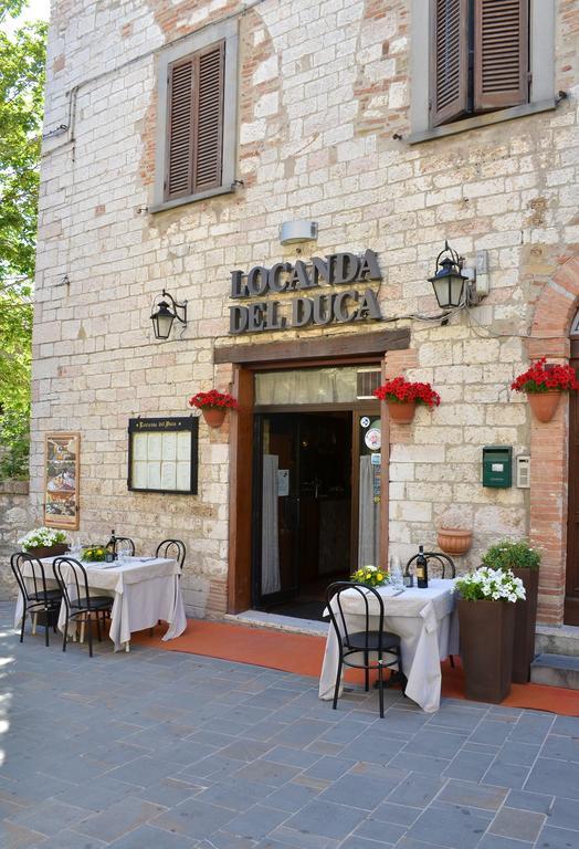 גוביו Locanda Del Duca מראה חיצוני תמונה